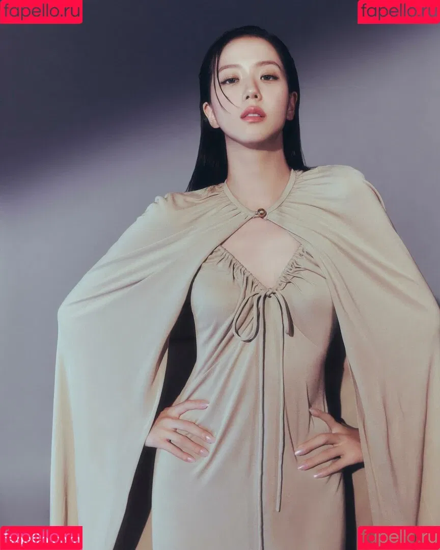 BLACKPINK / Jisoo / qenshizu / sooyaaa__ Onlyfans Photo Gallery 