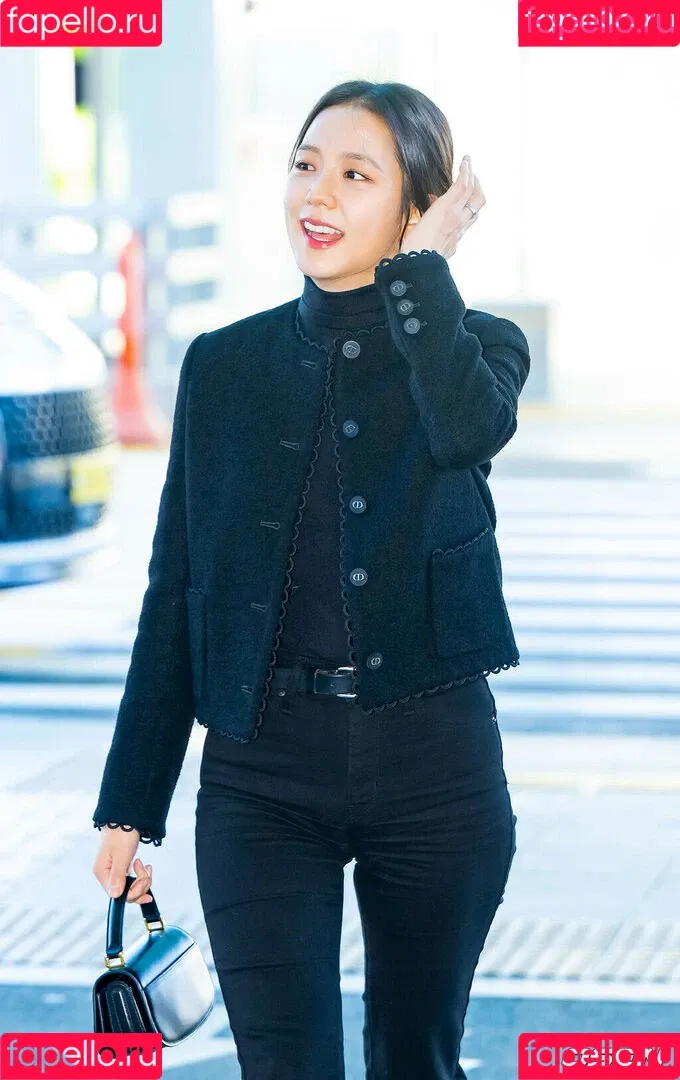 BLACKPINK / Jisoo / qenshizu / sooyaaa__ Onlyfans Photo Gallery 
