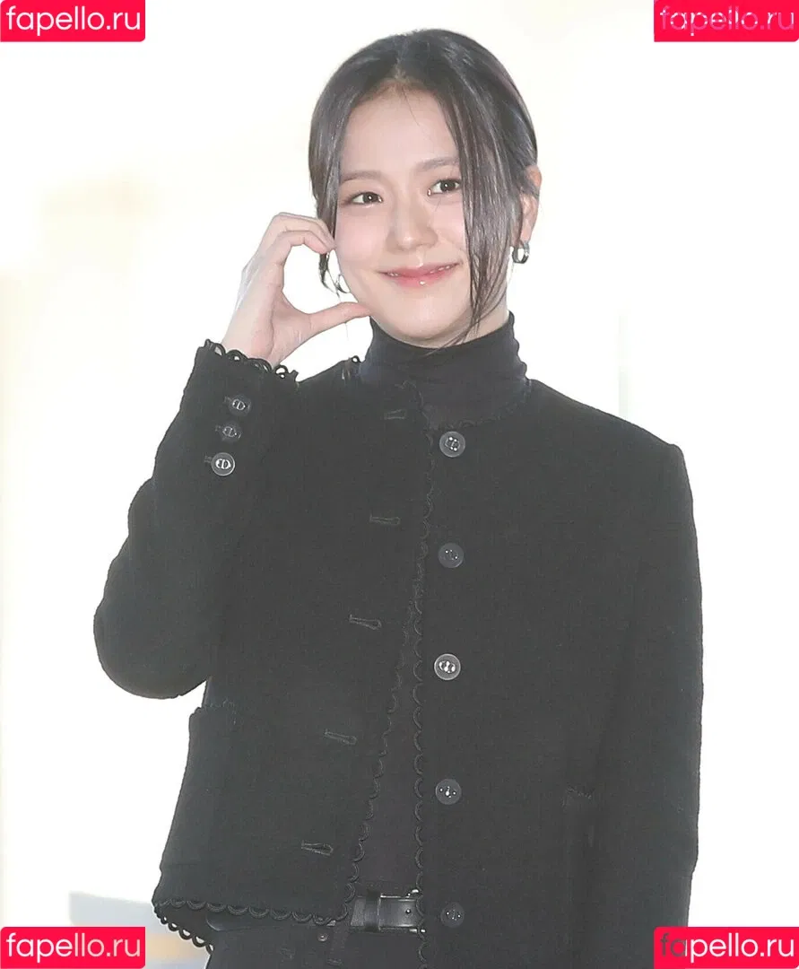 BLACKPINK / Jisoo / qenshizu / sooyaaa__ Onlyfans Photo Gallery 
