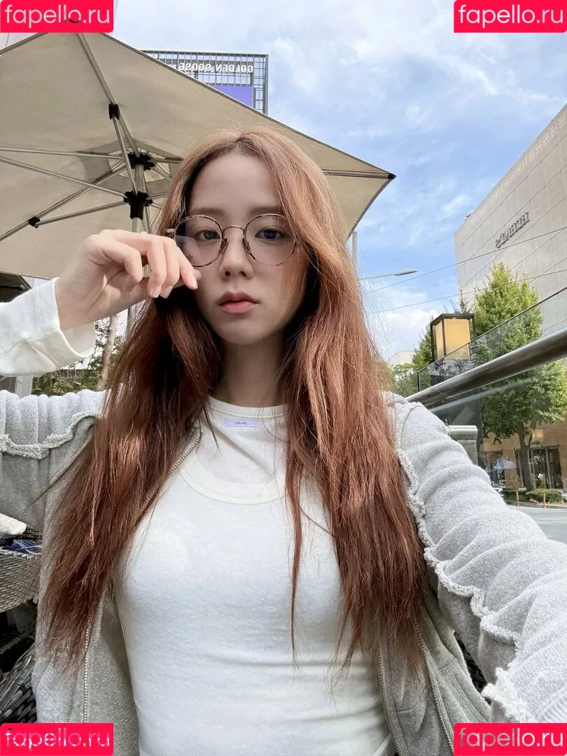 BLACKPINK / Jisoo / qenshizu / sooyaaa__ Onlyfans Photo Gallery 