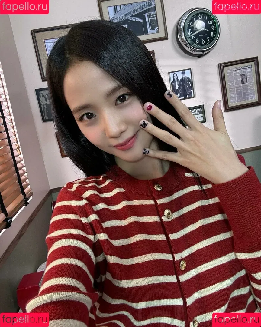 BLACKPINK / Jisoo / qenshizu / sooyaaa__ Onlyfans Photo Gallery 