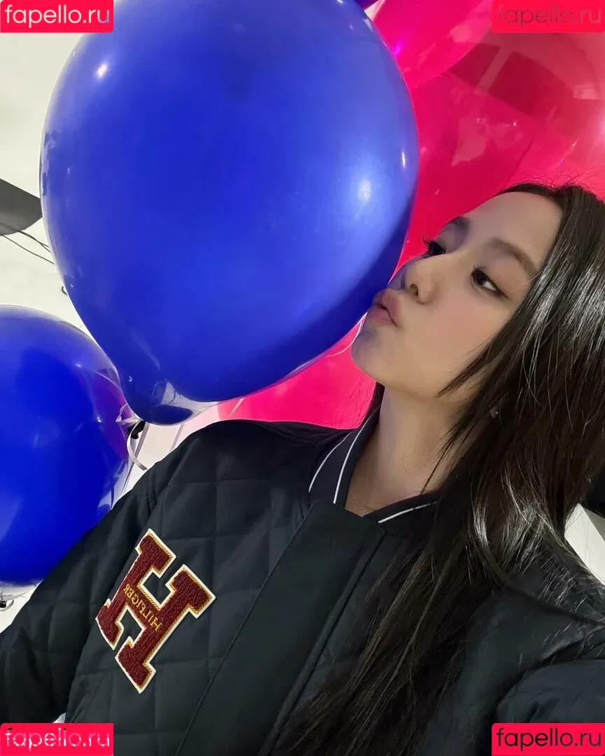 BLACKPINK / Jisoo / qenshizu / sooyaaa__ Onlyfans Photo Gallery 
