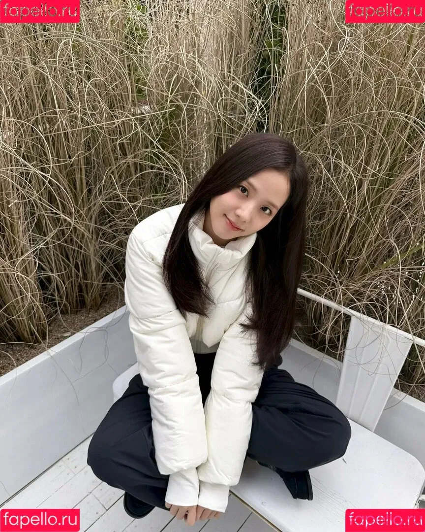 BLACKPINK / Jisoo / qenshizu / sooyaaa__ Onlyfans Photo Gallery 