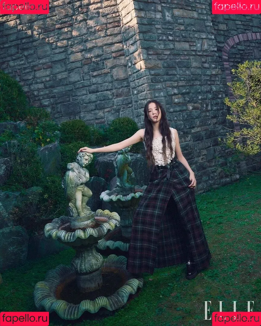 BLACKPINK / Jisoo / qenshizu / sooyaaa__ Onlyfans Photo Gallery 