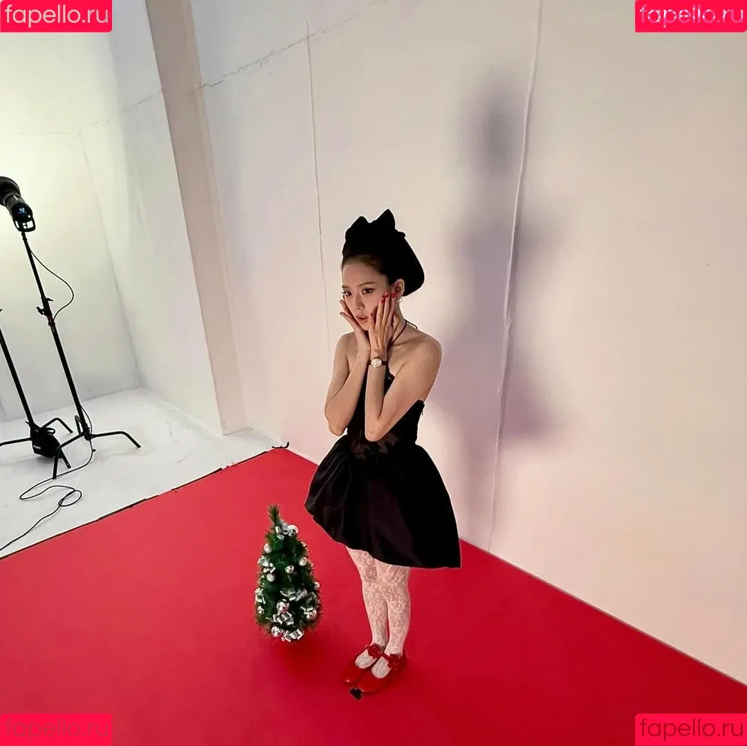 BLACKPINK / Jisoo / qenshizu / sooyaaa__ Onlyfans Photo Gallery 