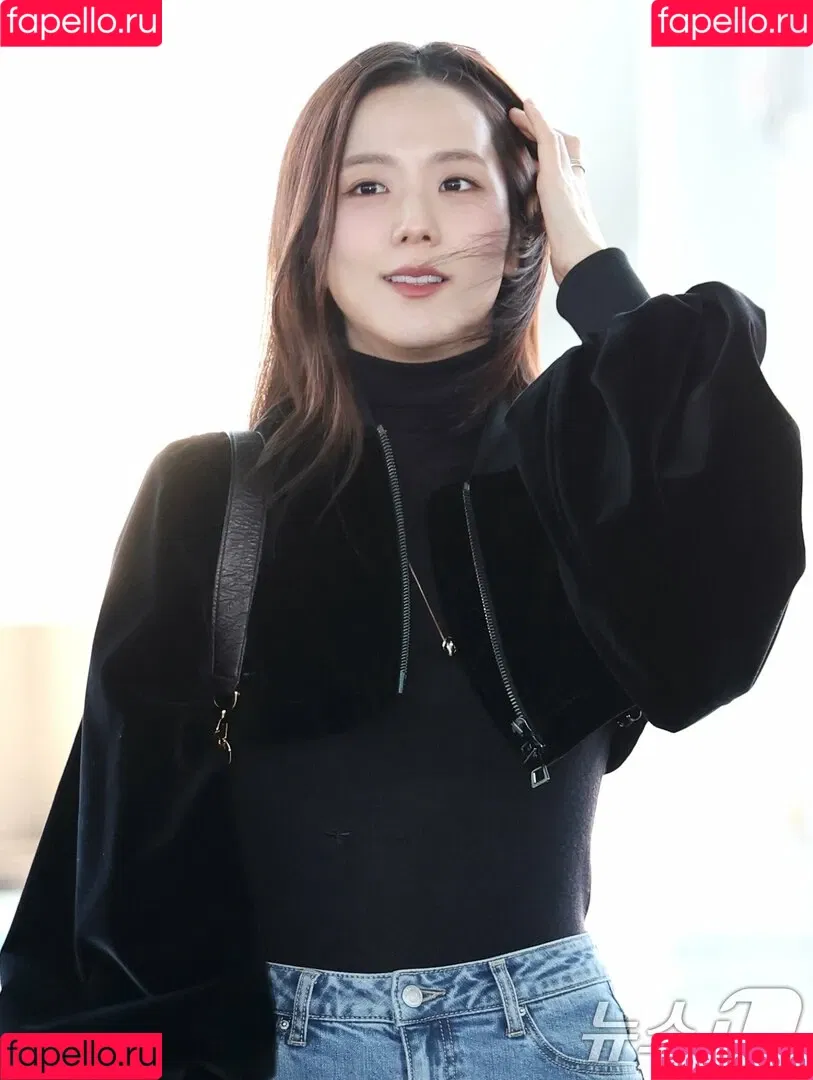 BLACKPINK / Jisoo / qenshizu / sooyaaa__ Onlyfans Photo Gallery 