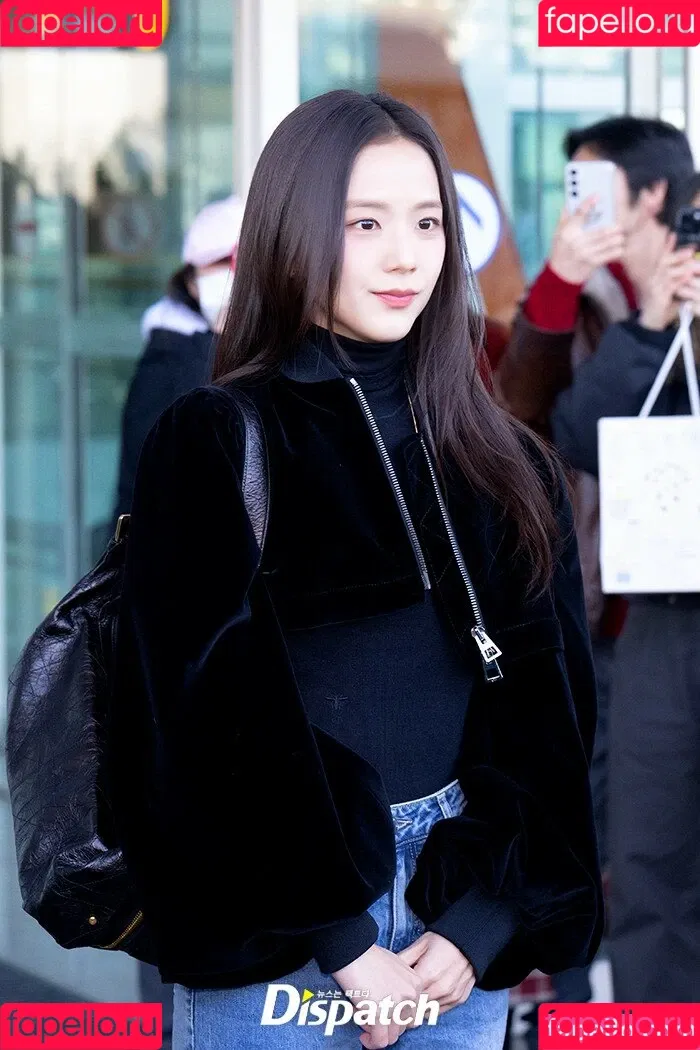 BLACKPINK / Jisoo / qenshizu / sooyaaa__ Onlyfans Photo Gallery 