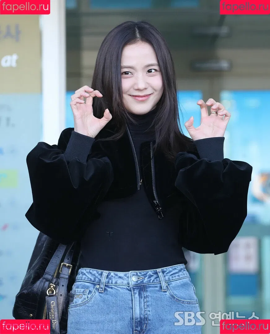 BLACKPINK / Jisoo / qenshizu / sooyaaa__ Onlyfans Photo Gallery 