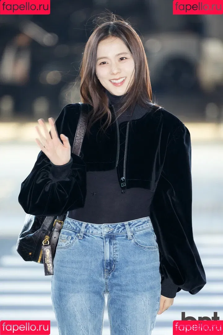 BLACKPINK / Jisoo / qenshizu / sooyaaa__ Onlyfans Photo Gallery 