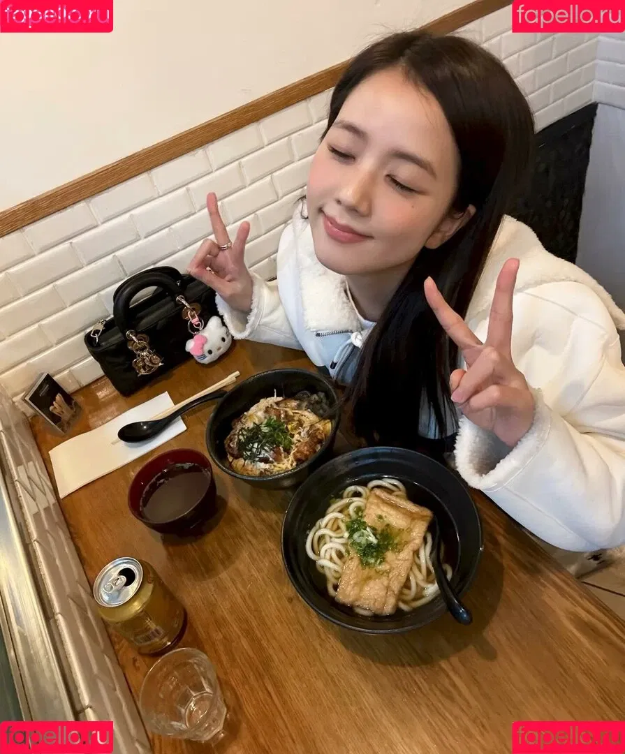 BLACKPINK / Jisoo / qenshizu / sooyaaa__ Onlyfans Photo Gallery 