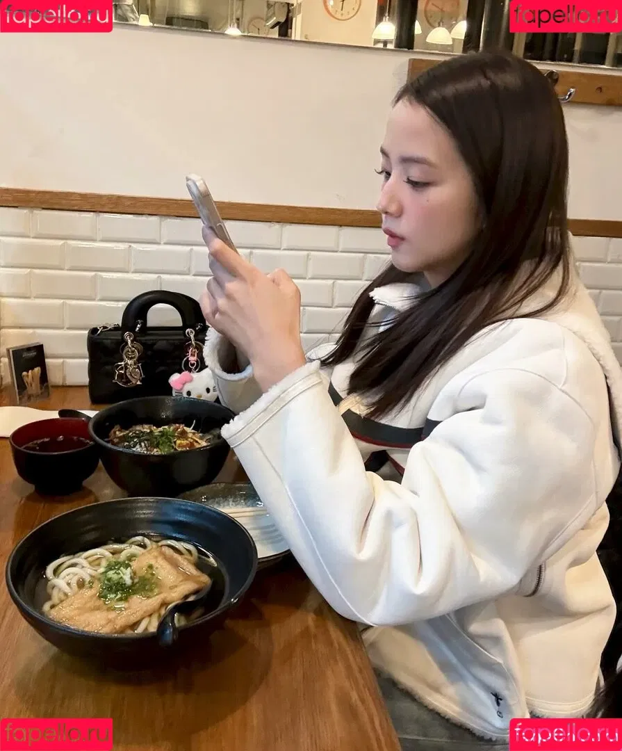 BLACKPINK / Jisoo / qenshizu / sooyaaa__ Onlyfans Photo Gallery 