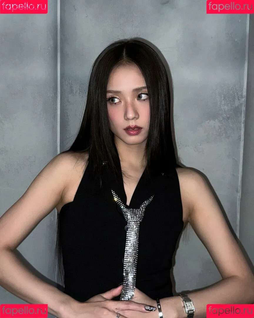 BLACKPINK / Jisoo / qenshizu / sooyaaa__ Onlyfans Photo Gallery 