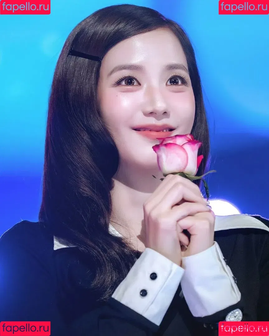 BLACKPINK / Jisoo / qenshizu / sooyaaa__ Onlyfans Photo Gallery 
