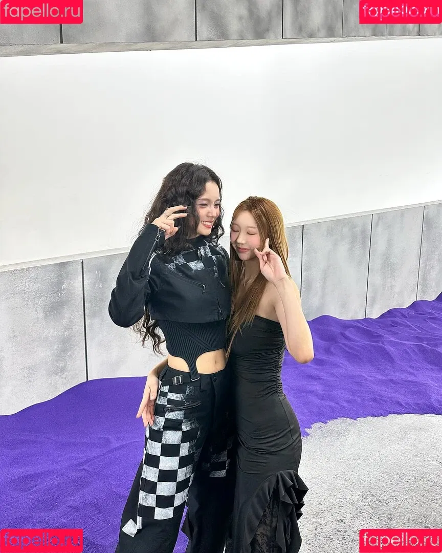 BLACKPINK / Jisoo / qenshizu / sooyaaa__ Onlyfans Photo Gallery 