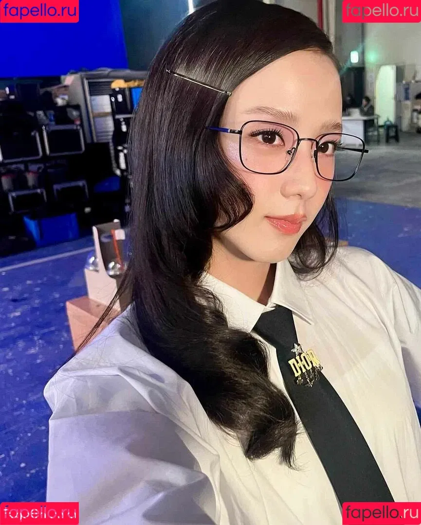 BLACKPINK / Jisoo / qenshizu / sooyaaa__ Onlyfans Photo Gallery 
