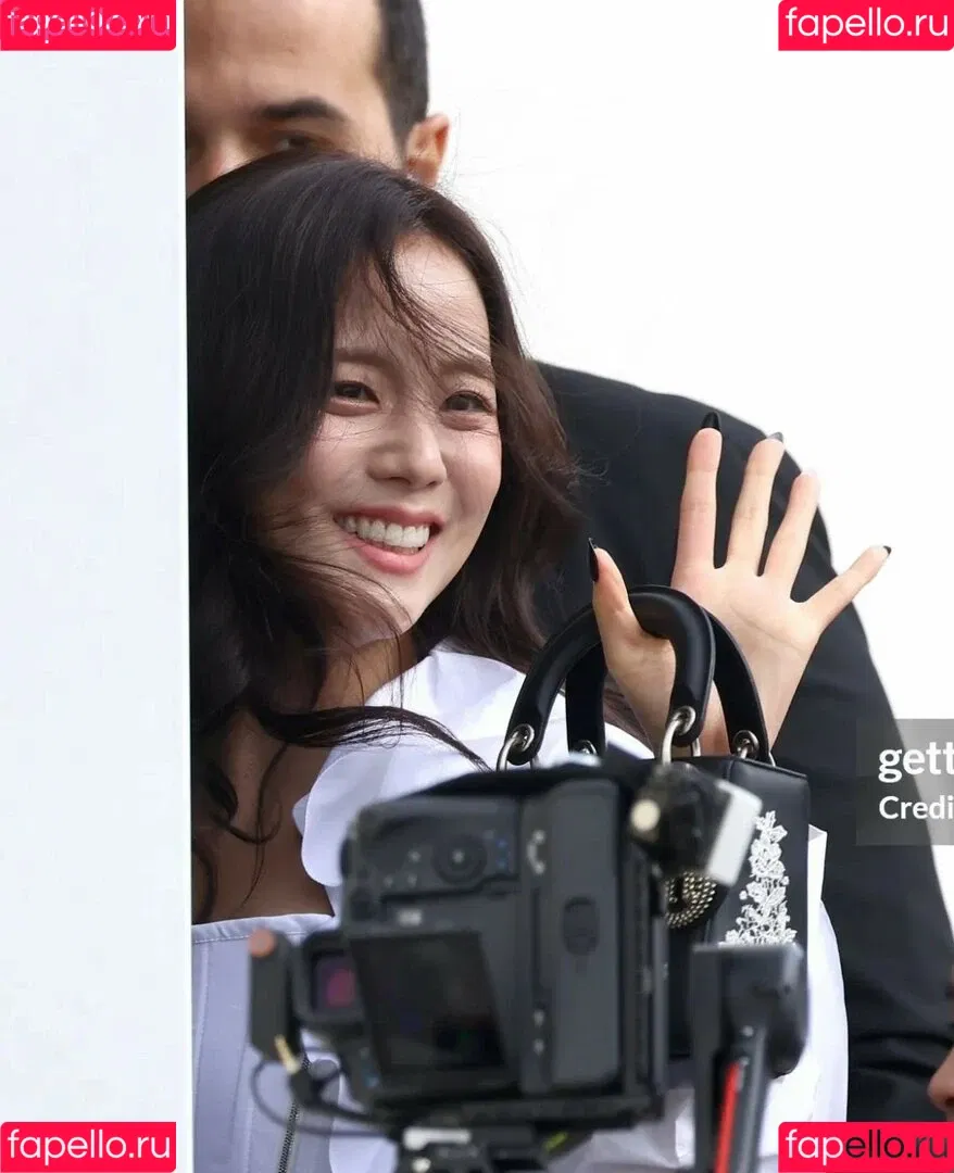 BLACKPINK / Jisoo / qenshizu / sooyaaa__ Onlyfans Photo Gallery 