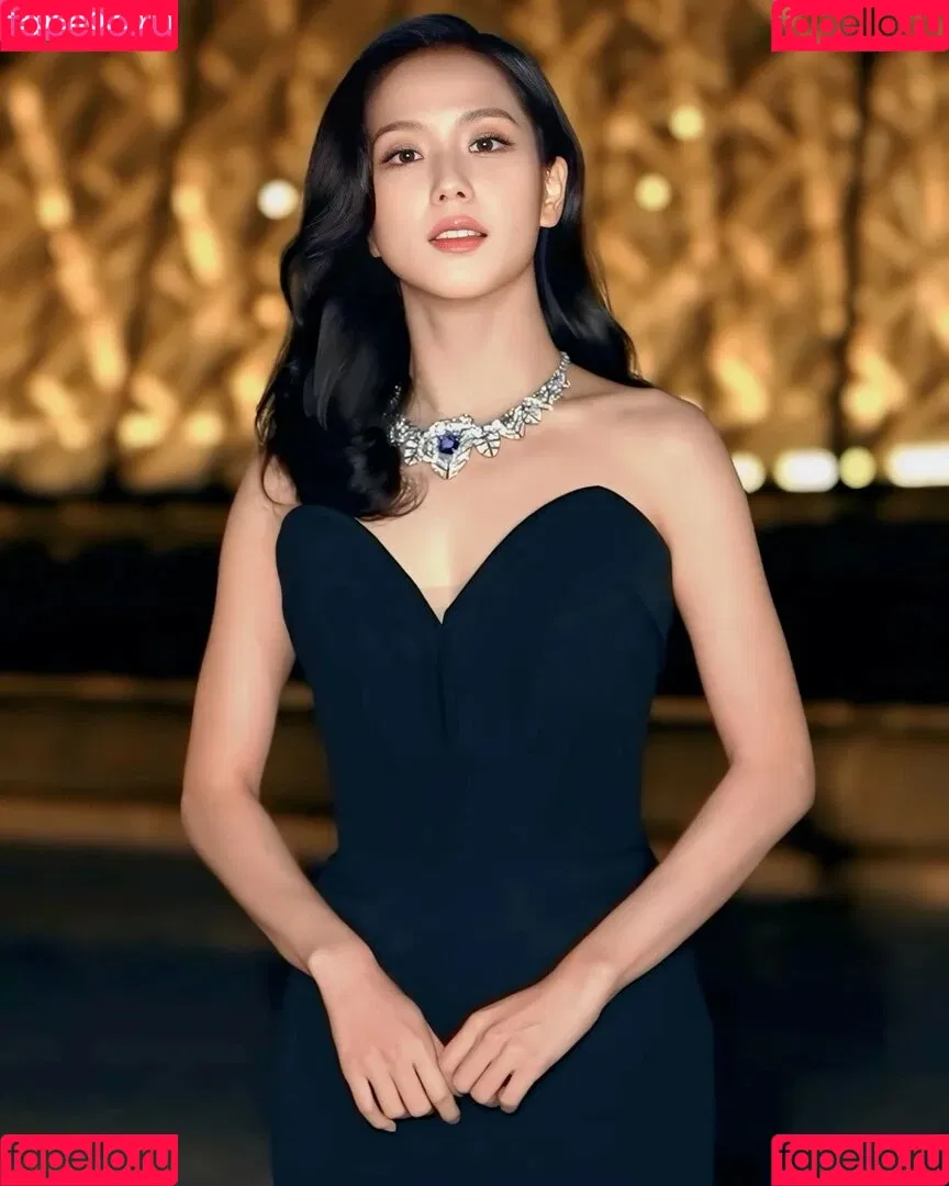 BLACKPINK / Jisoo / qenshizu / sooyaaa__ Onlyfans Photo Gallery 