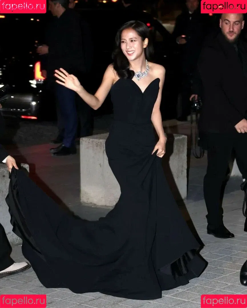 BLACKPINK / Jisoo / qenshizu / sooyaaa__ Onlyfans Photo Gallery 