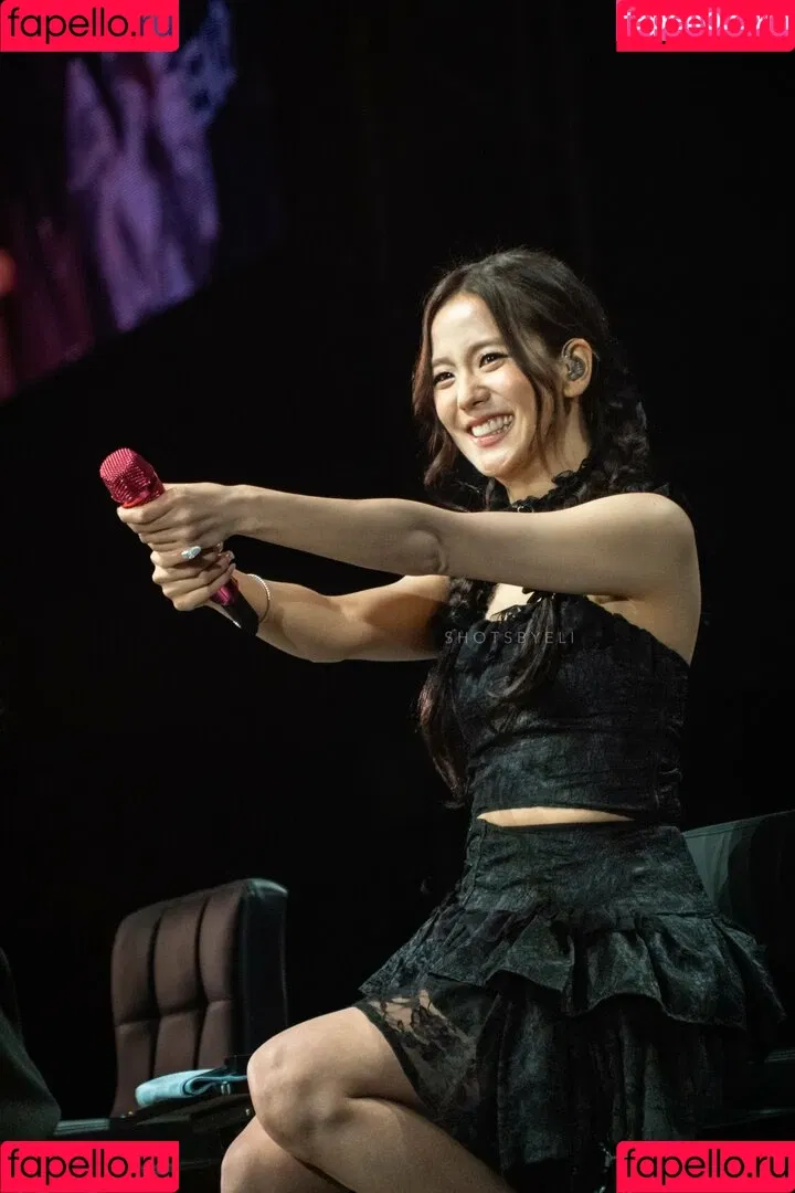 BLACKPINK / Jisoo / qenshizu / sooyaaa__ Onlyfans Photo Gallery 