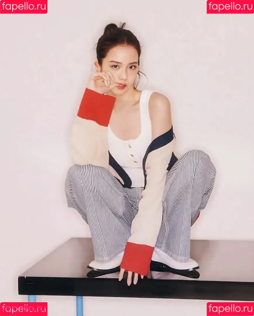 BLACKPINK / Jisoo / qenshizu / sooyaaa__ Onlyfans Photo Gallery 