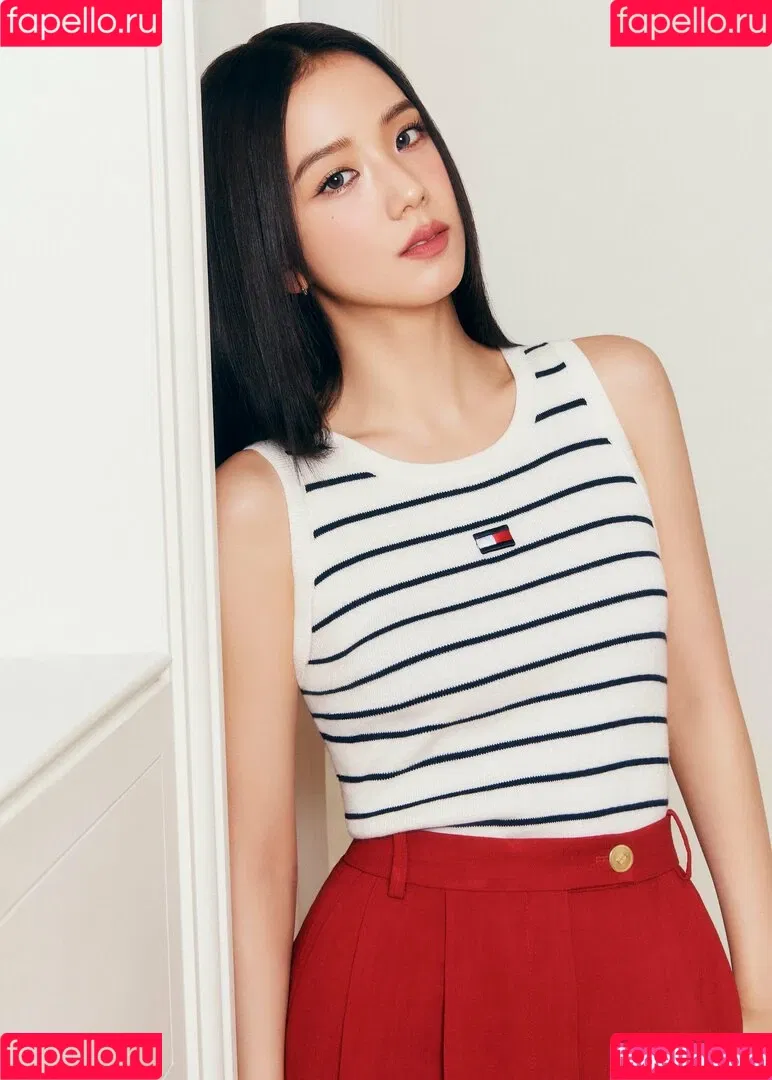 BLACKPINK / Jisoo / qenshizu / sooyaaa__ Onlyfans Photo Gallery 