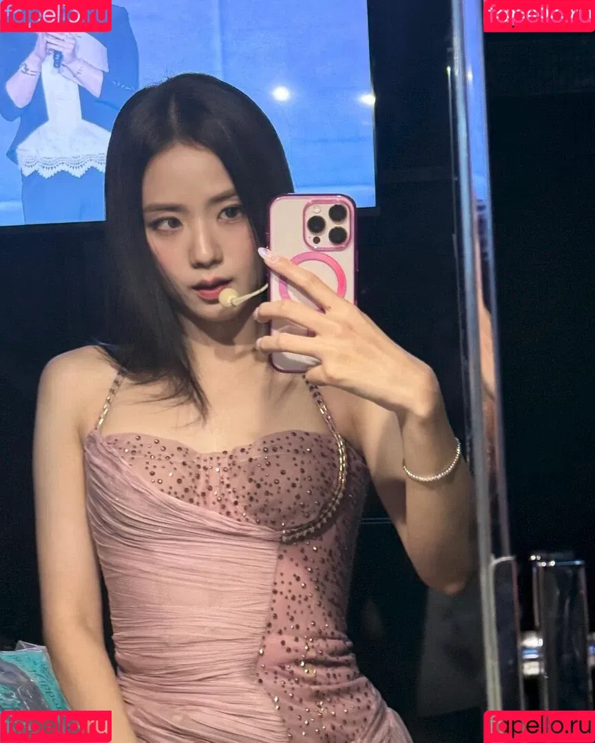 BLACKPINK / Jisoo / qenshizu / sooyaaa__ Onlyfans Photo Gallery 