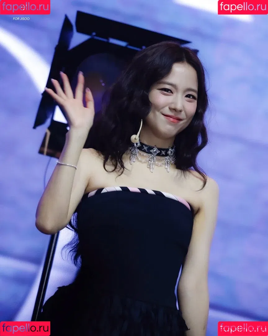 BLACKPINK / Jisoo / qenshizu / sooyaaa__ Onlyfans Photo Gallery 