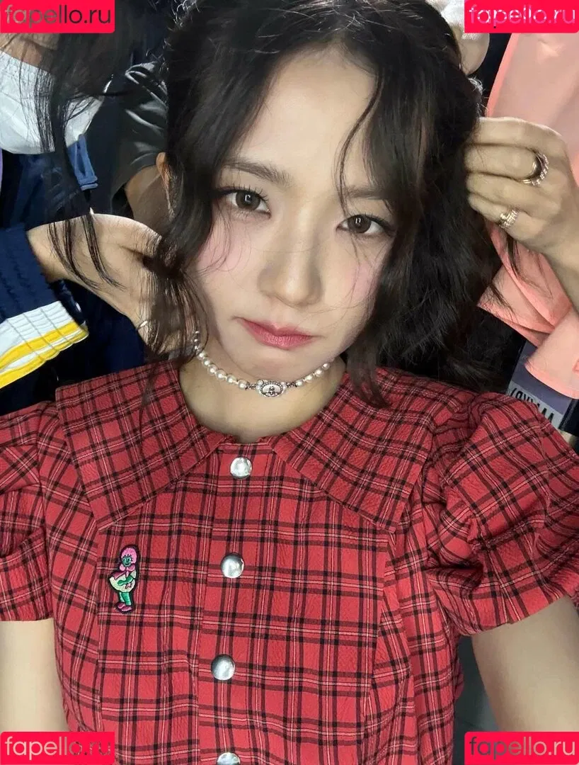 BLACKPINK / Jisoo / qenshizu / sooyaaa__ Onlyfans Photo Gallery 