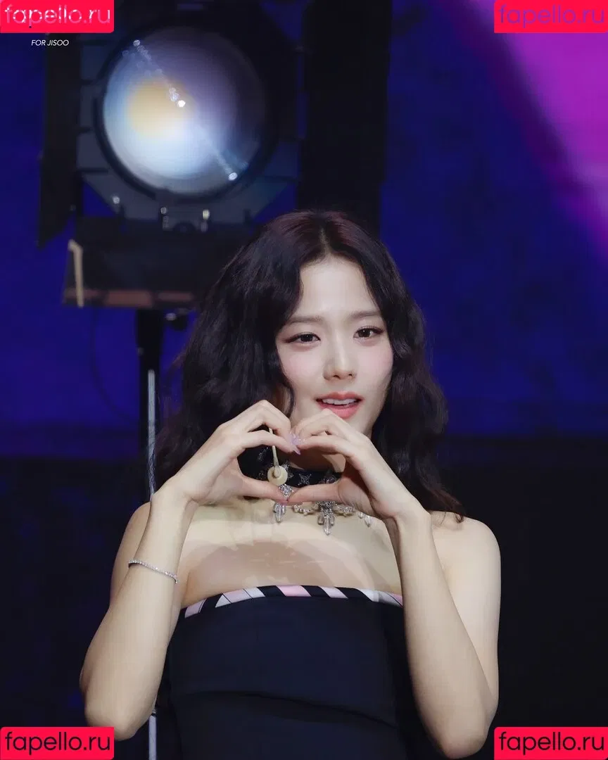 BLACKPINK / Jisoo / qenshizu / sooyaaa__ Onlyfans Photo Gallery 
