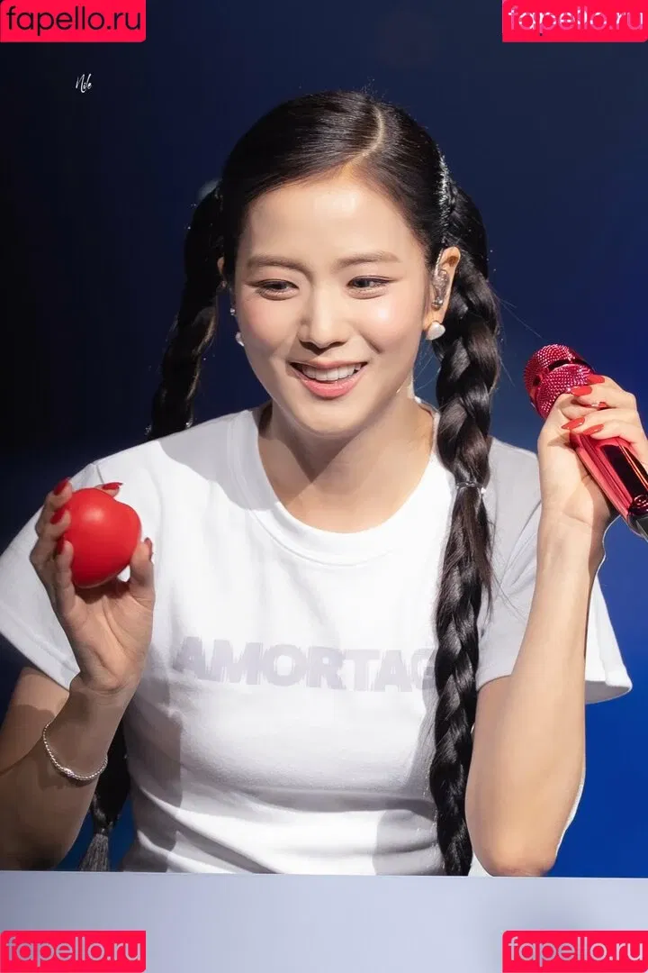 BLACKPINK / Jisoo / qenshizu / sooyaaa__ Onlyfans Photo Gallery 