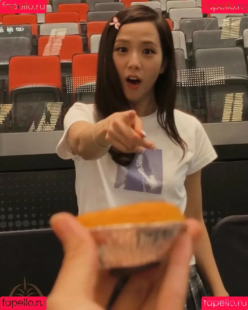 BLACKPINK / Jisoo / qenshizu / sooyaaa__ Onlyfans Photo Gallery 