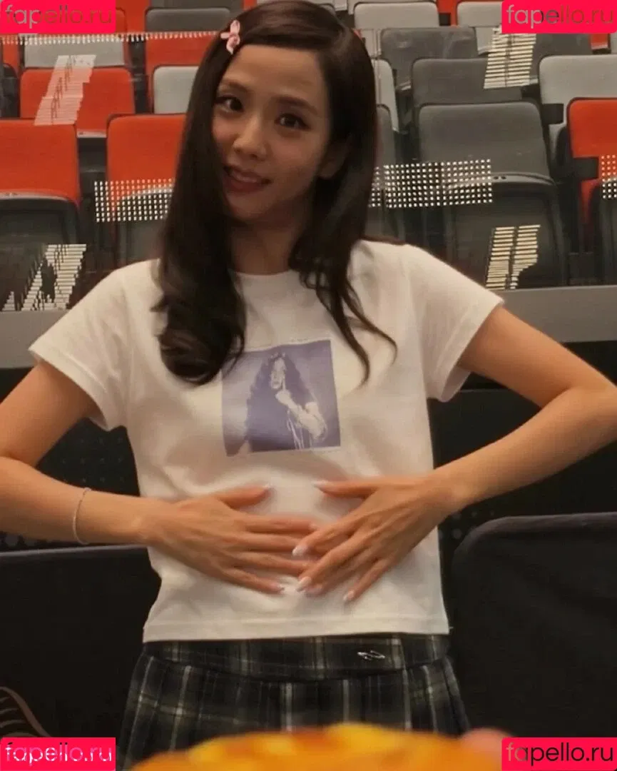 BLACKPINK / Jisoo / qenshizu / sooyaaa__ Onlyfans Photo Gallery 
