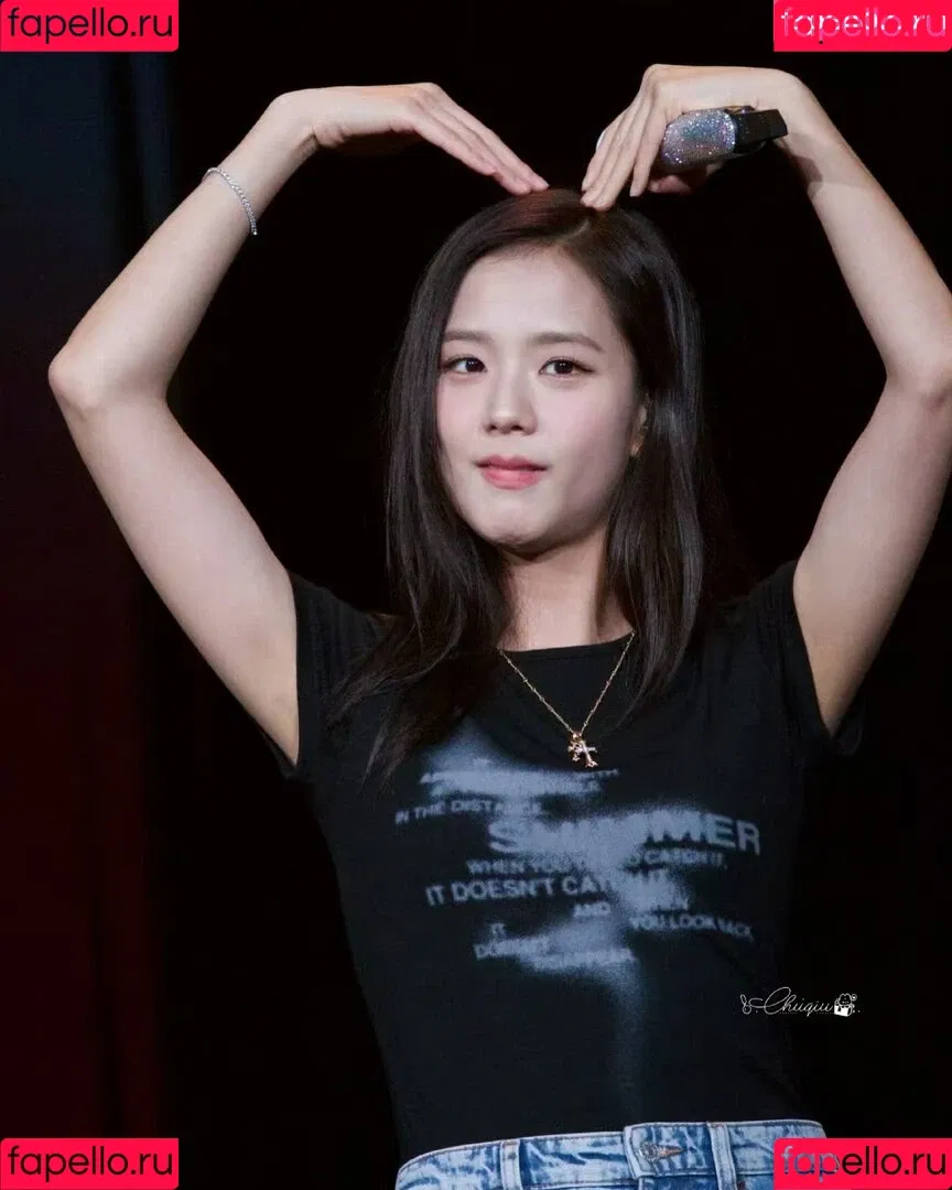 BLACKPINK / Jisoo / qenshizu / sooyaaa__ Onlyfans Photo Gallery 