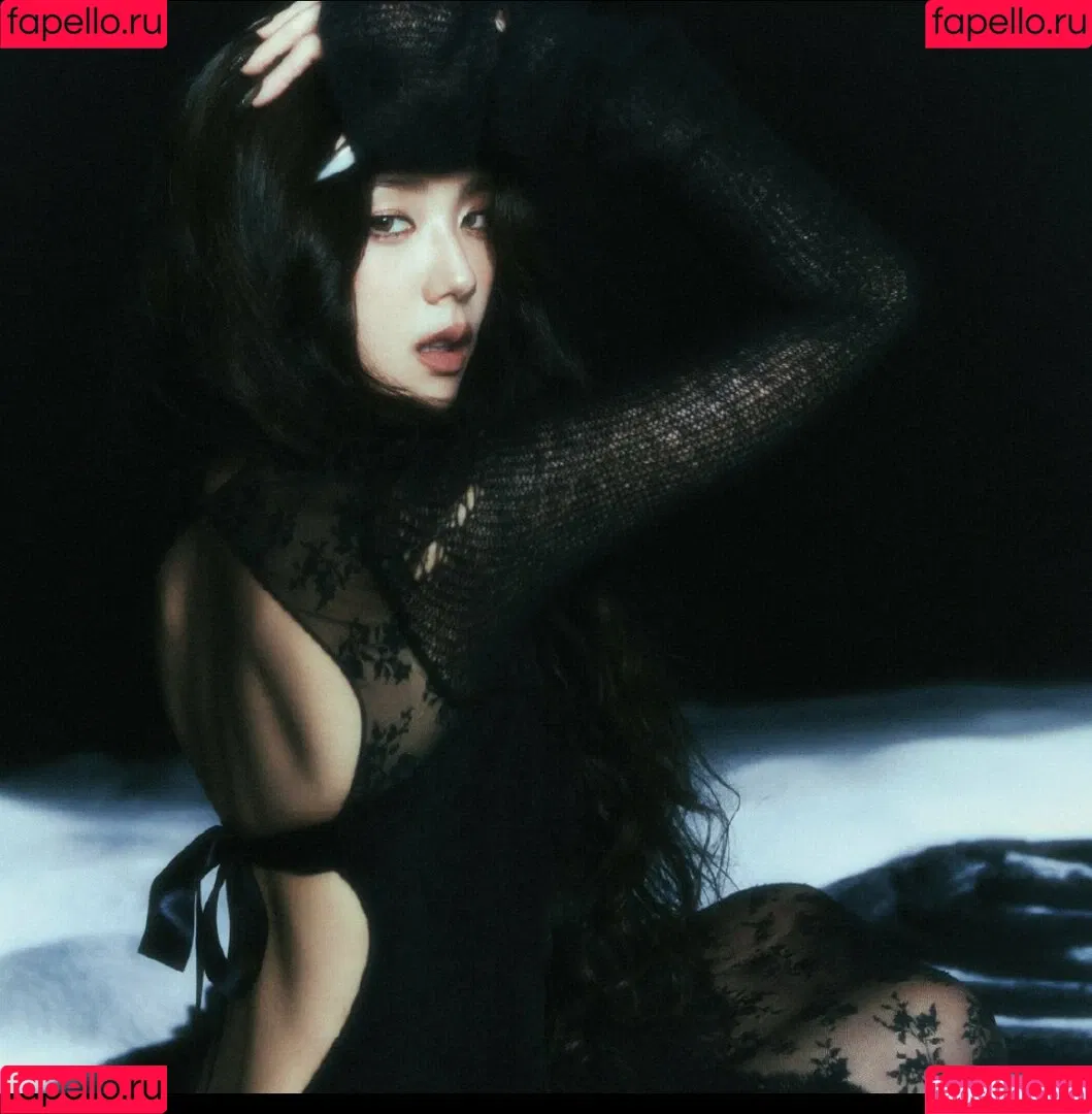 BLACKPINK / Jisoo / qenshizu / sooyaaa__ Onlyfans Photo Gallery 
