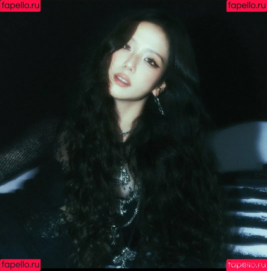 BLACKPINK / Jisoo / qenshizu / sooyaaa__ Onlyfans Photo Gallery 