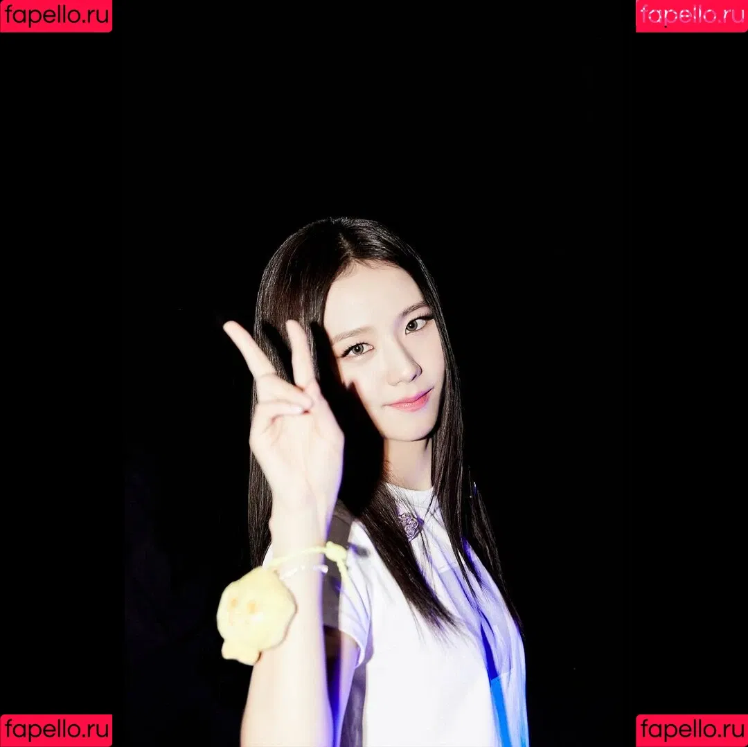BLACKPINK / Jisoo / qenshizu / sooyaaa__ Onlyfans Photo Gallery 