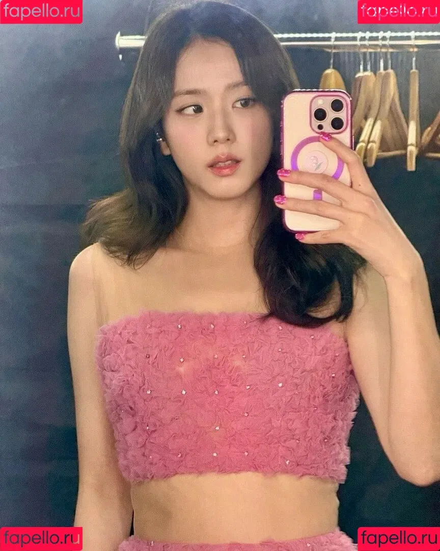 BLACKPINK / Jisoo / qenshizu / sooyaaa__ Onlyfans Photo Gallery 