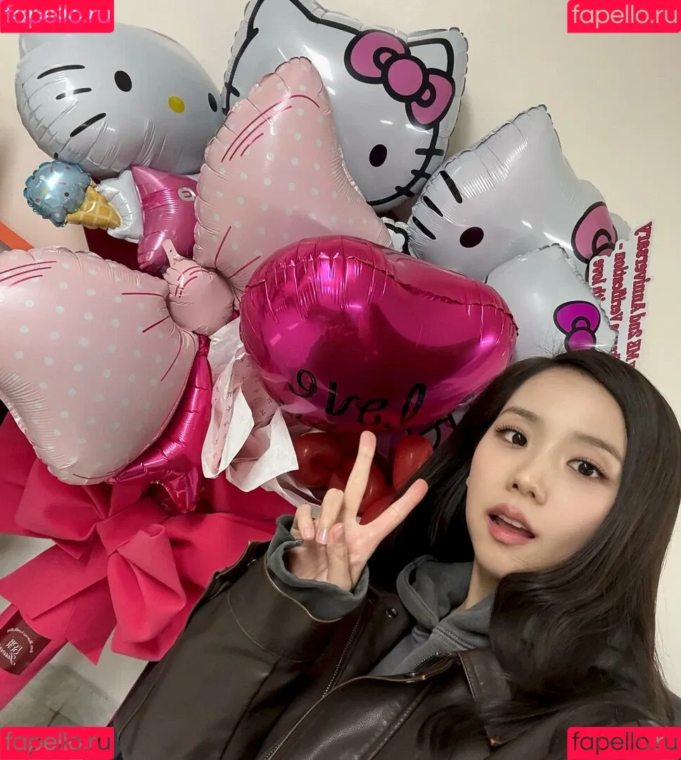 BLACKPINK / Jisoo / qenshizu / sooyaaa__ Onlyfans Photo Gallery 