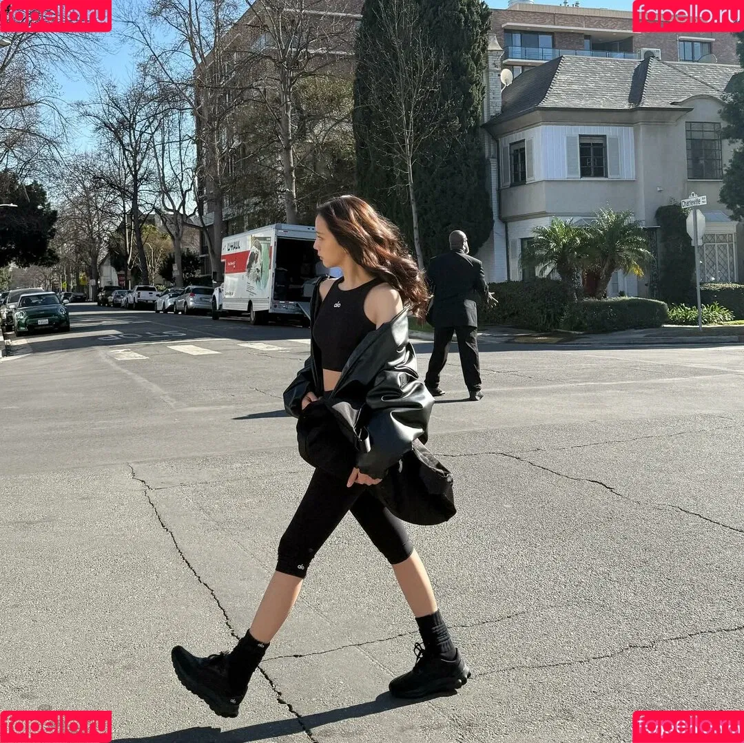 BLACKPINK / Jisoo / qenshizu / sooyaaa__ Onlyfans Photo Gallery 