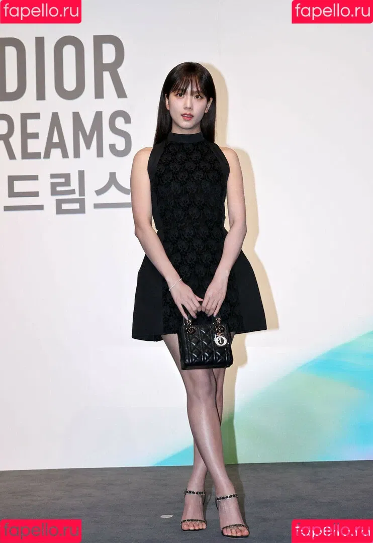 BLACKPINK / Jisoo / qenshizu / sooyaaa__ Onlyfans Photo Gallery 