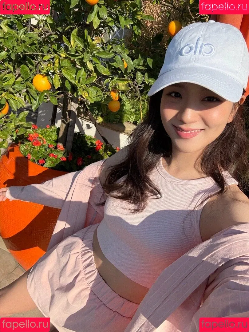 BLACKPINK / Jisoo / qenshizu / sooyaaa__ Onlyfans Photo Gallery 