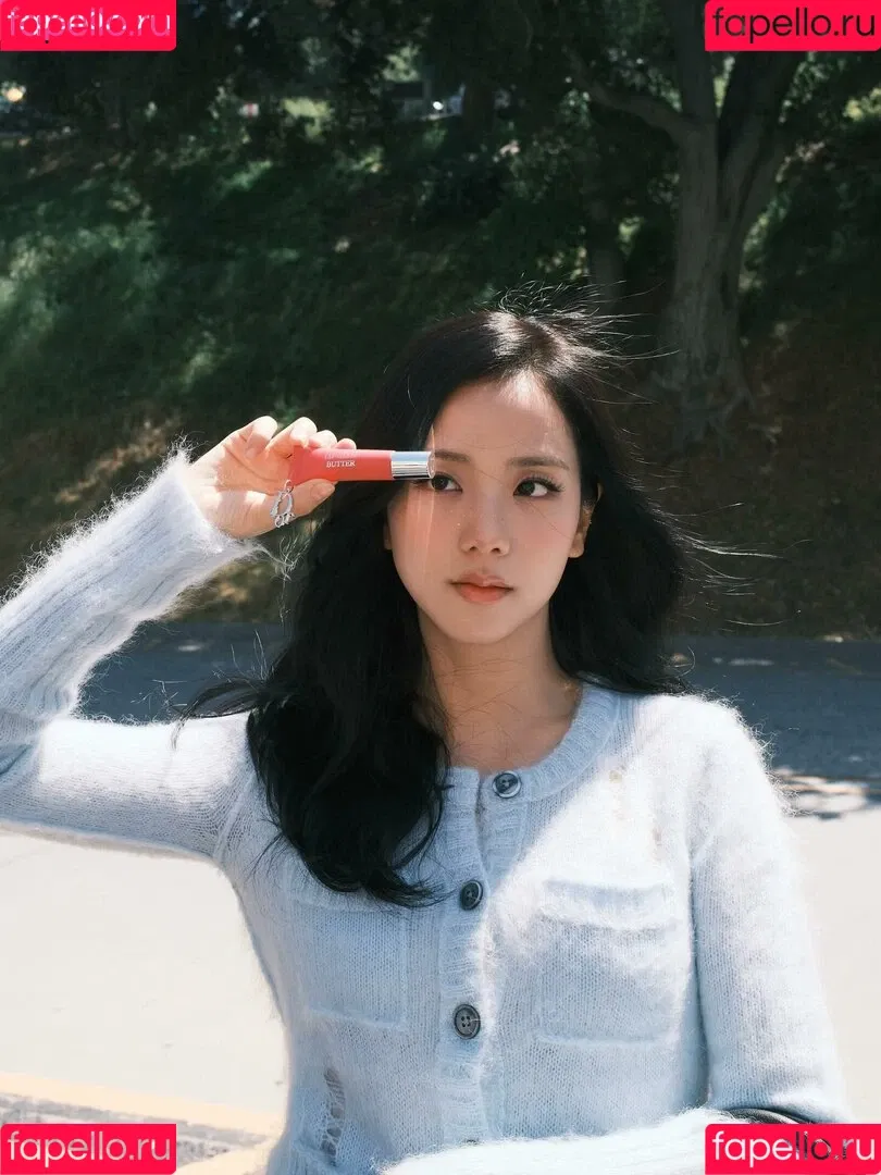 BLACKPINK / Jisoo / qenshizu / sooyaaa__ Onlyfans Photo Gallery 