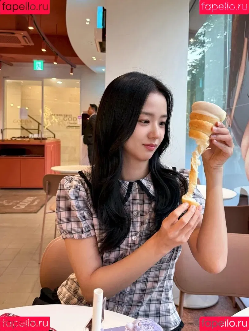 BLACKPINK / Jisoo / qenshizu / sooyaaa__ Onlyfans Photo Gallery 