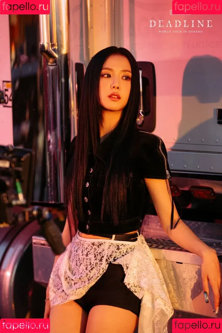 BLACKPINK / Jisoo / qenshizu / sooyaaa__ Onlyfans Photo Gallery 