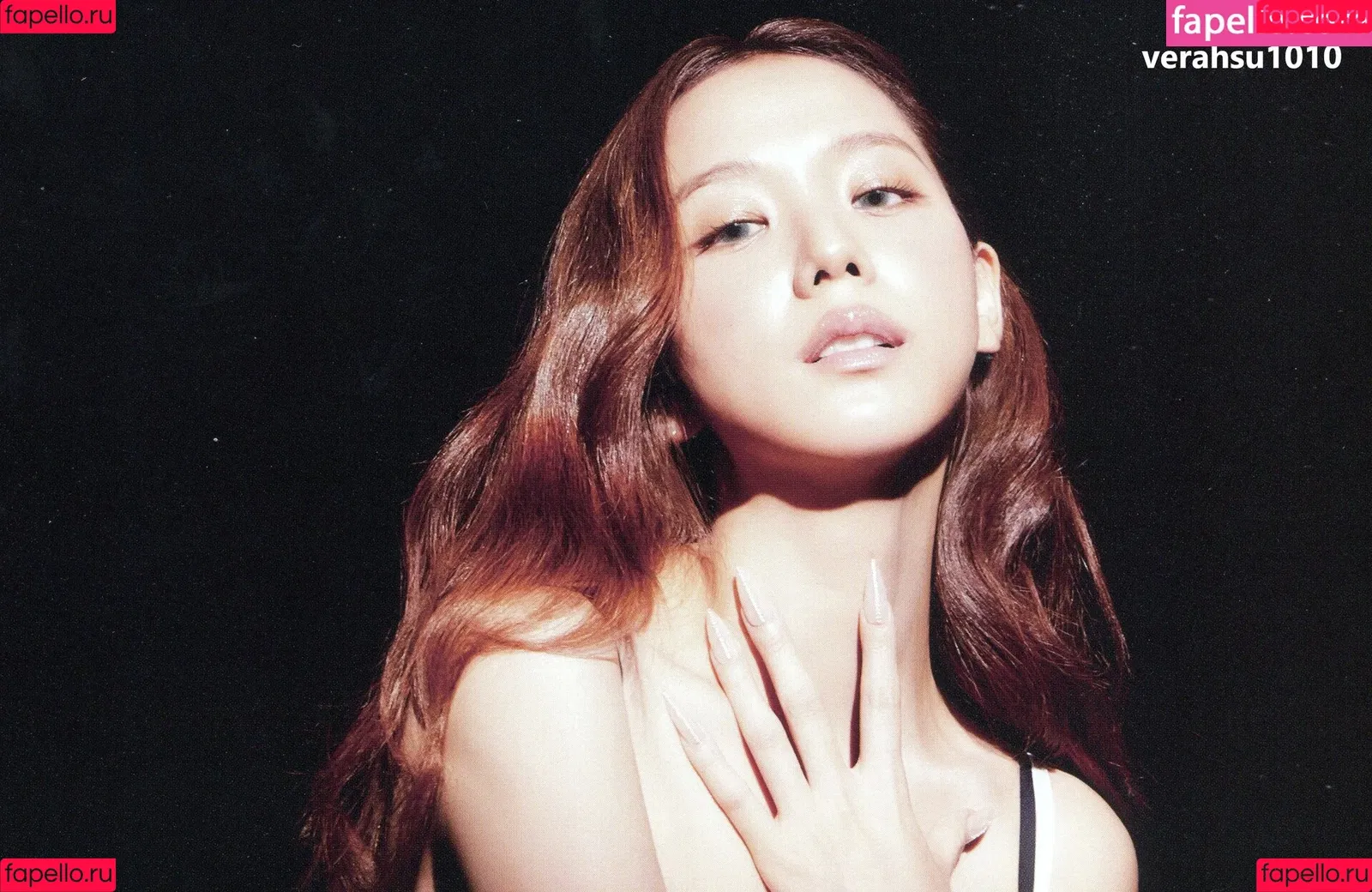 BLACKPINK / Jisoo / qenshizu / sooyaaa__ Onlyfans Photo Gallery 