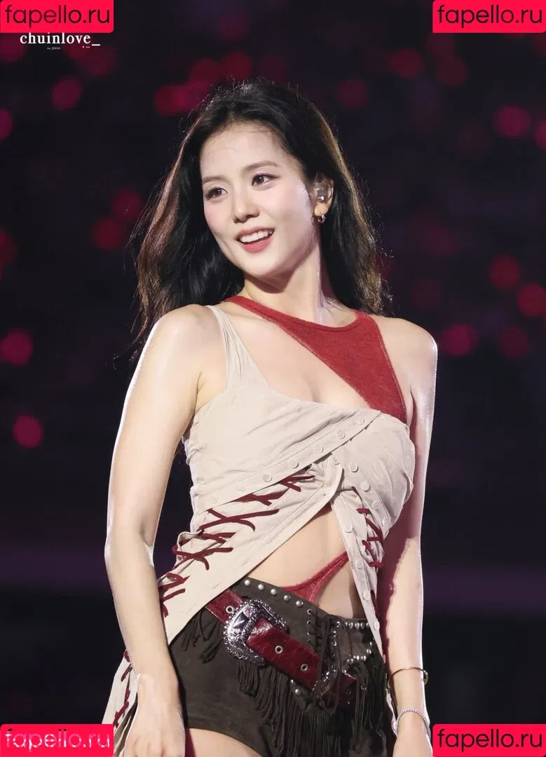 BLACKPINK / Jisoo / qenshizu / sooyaaa__ Onlyfans Photo Gallery 