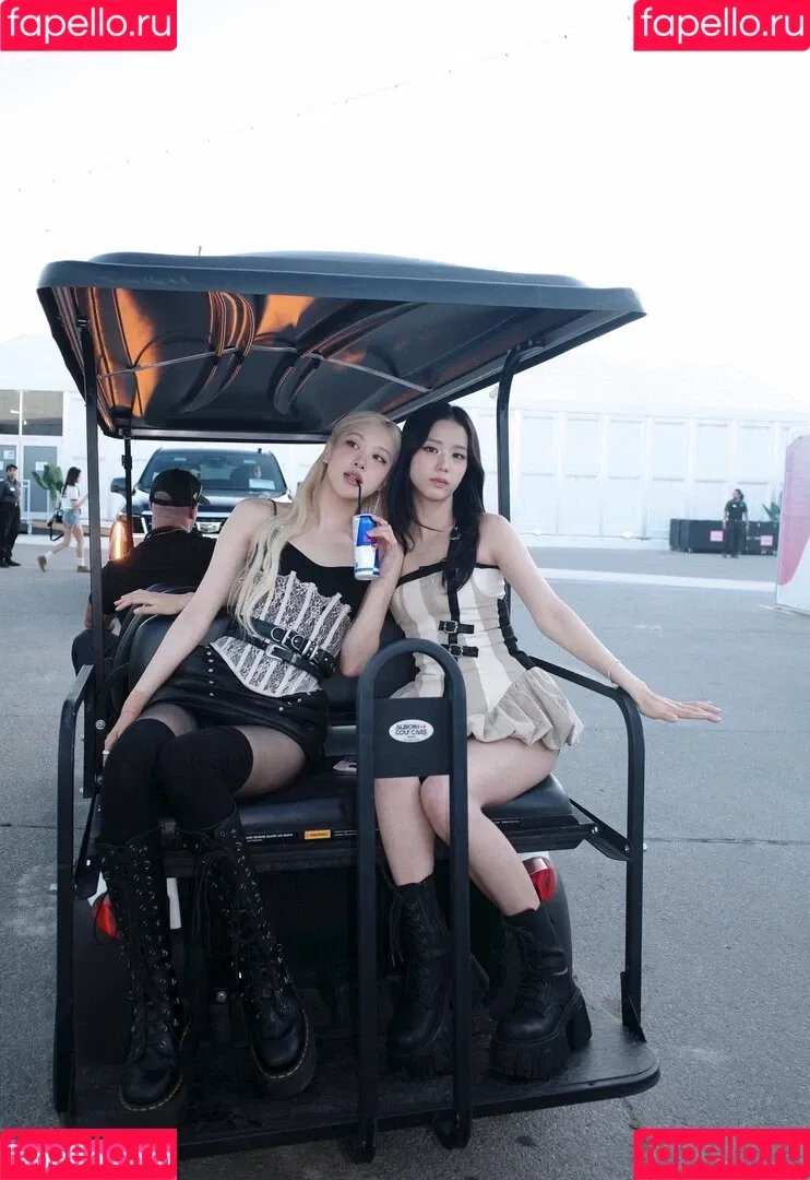BLACKPINK / Jisoo / qenshizu / sooyaaa__ Onlyfans Photo Gallery 