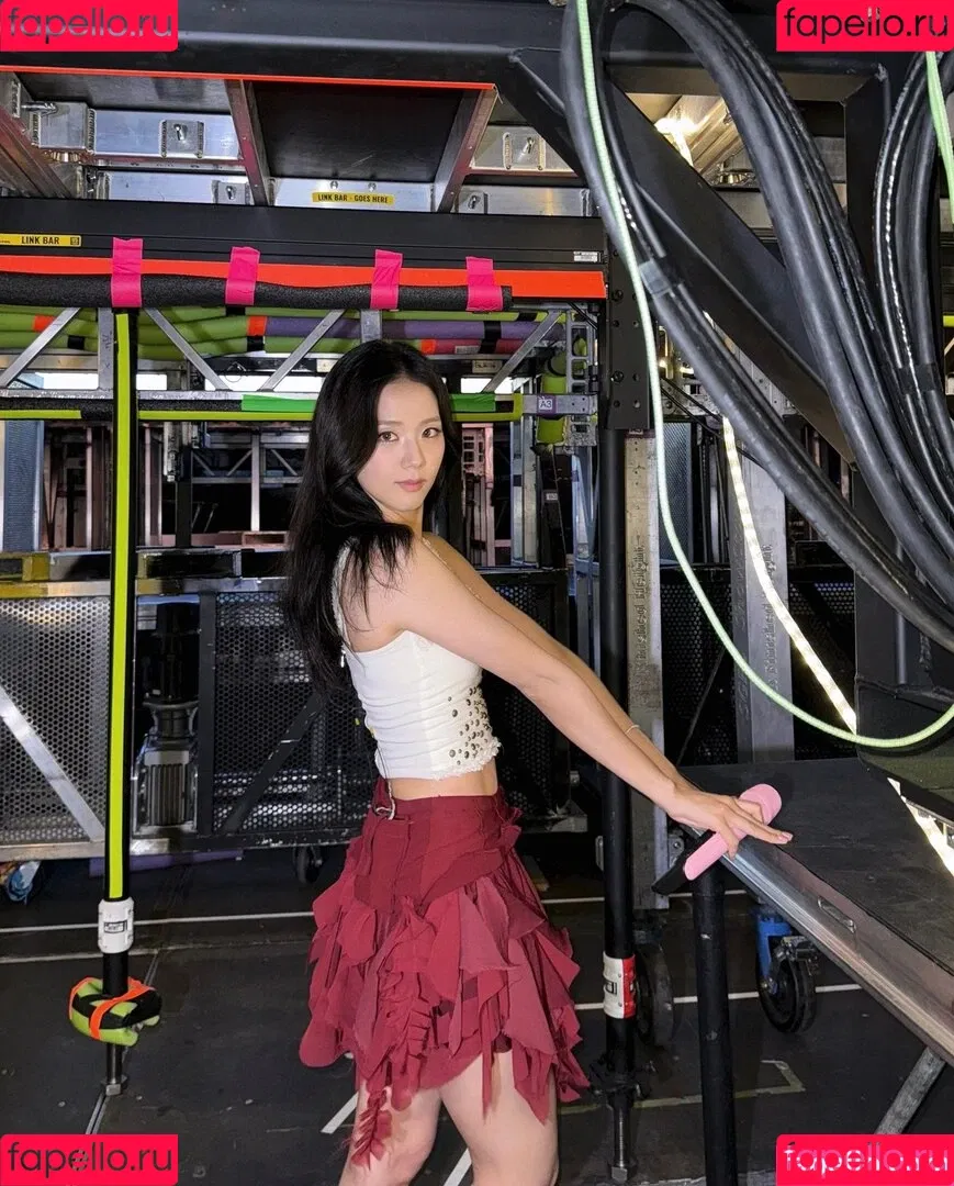 BLACKPINK / Jisoo / qenshizu / sooyaaa__ Onlyfans Photo Gallery 