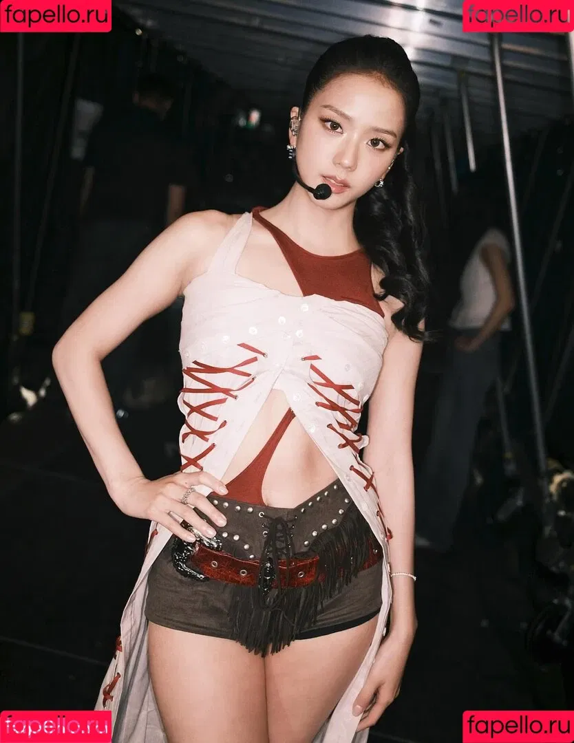 BLACKPINK / Jisoo / qenshizu / sooyaaa__ Onlyfans Photo Gallery 