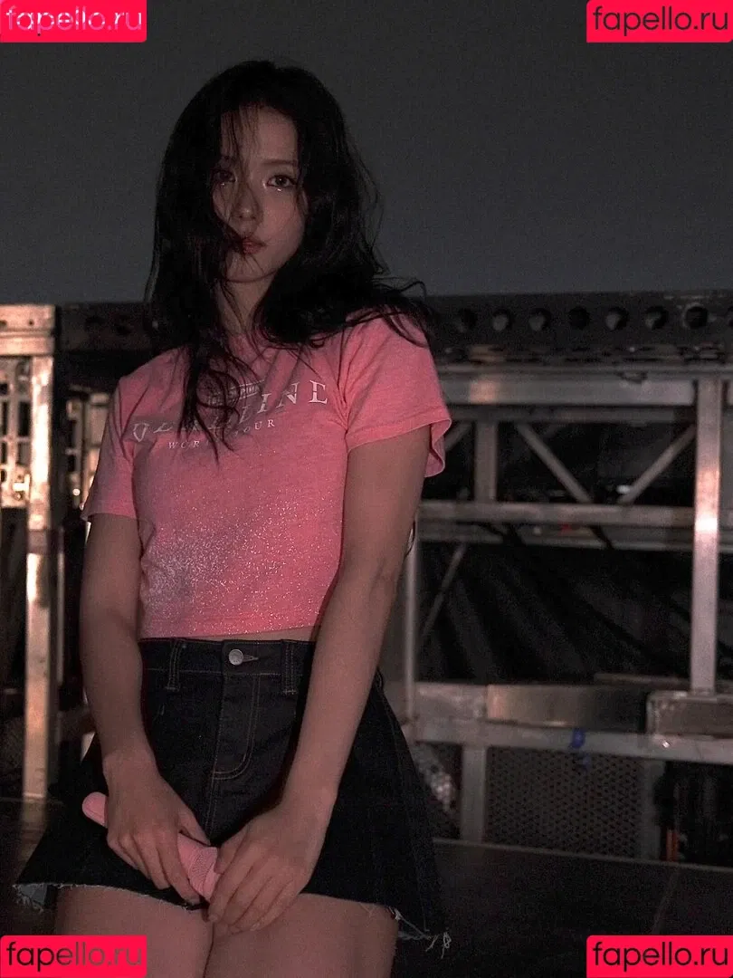 BLACKPINK / Jisoo / qenshizu / sooyaaa__ Onlyfans Photo Gallery 